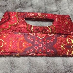 🏡stunning vintage clutch with beads embroidery